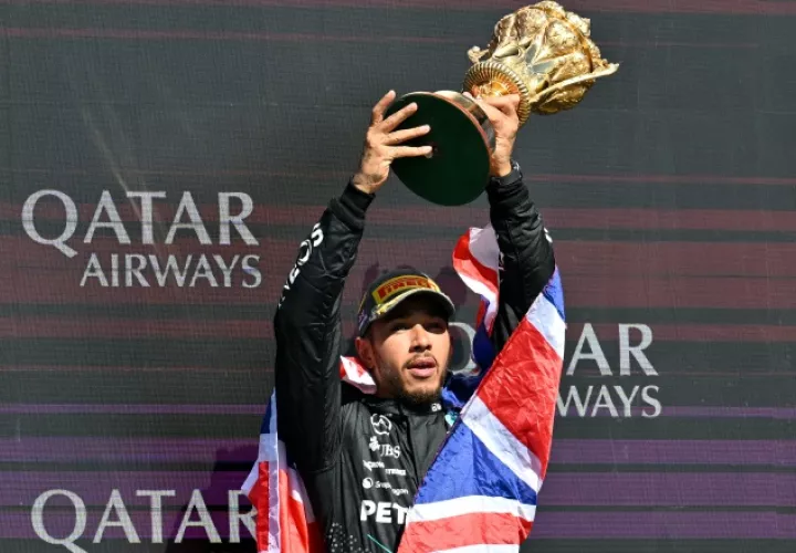 Lewis Hamilton  ganó en casa, el Gran Premio de Gran Bretaña. Foto: EFE