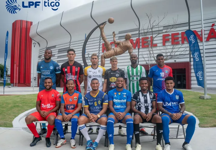 Jugadores de los equipos de la LPF, listos para el Clausura 2024. Foto: LPF