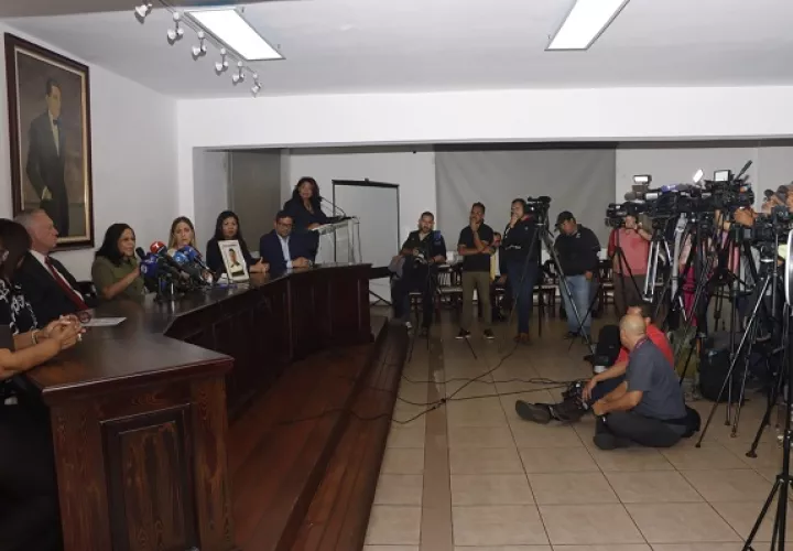 Recientemente, los principales implicados y sus abogados brindaron sus consideraciones sobre el fallo de absolución. Foto: Víctor Arosemena