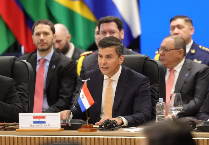 El presidente Santiago Peña celebró el acercamiento con Panamá. Foto: Cortesía 