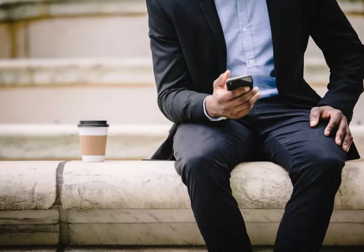 El 44 % de las empresas educa a los talentos sobre la importancia de proteger su privacidad en línea. Foto: Pexels