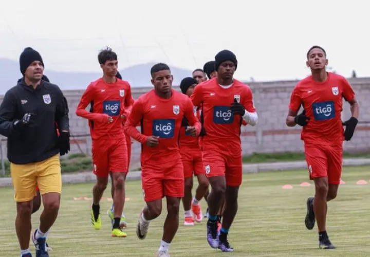 Jugadores de la Sub-20 durante los entrenamientos en México. Foto: Fepafut
