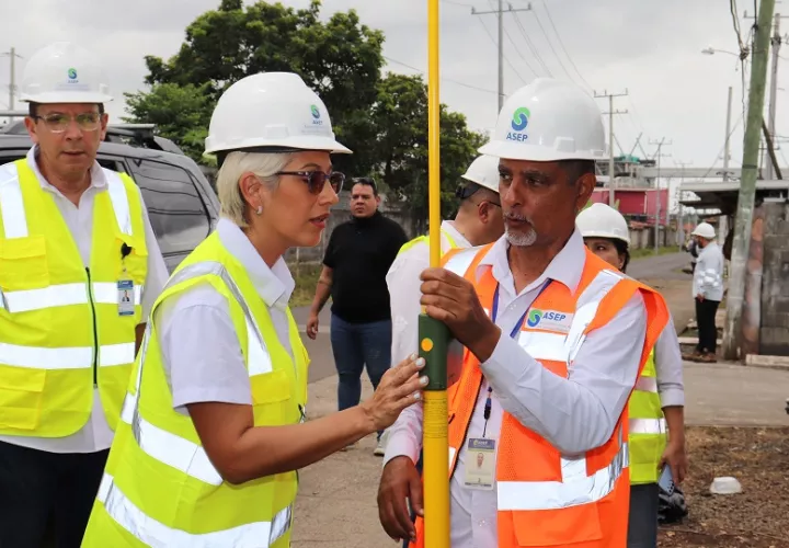 Zelmar Rodríguez, administradora de la ASEP, descartó que se presente un alza en la tarifa de luz. Foto: Cortesía/ASEP