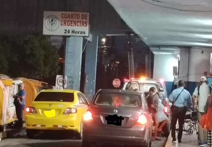 El herido fue trasladado al cuarto de urgencias del hospital Dr. Manuel Amador Guerrero en la ciudad de Colón, para que recibiera atención médica. Foto. Archivo