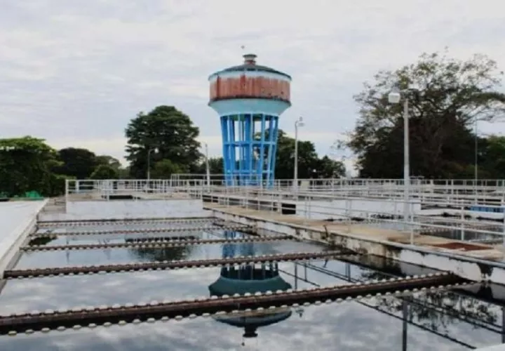 La entidad indica que finalizados los trabajos, el sistema de suministro de agua potable se restablecerá progresivamente en un periodo máximo de 24 horas. Foto. Archivo