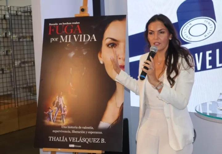Thalía Velásquez en la Feria del Libro. Foto: Cortesía