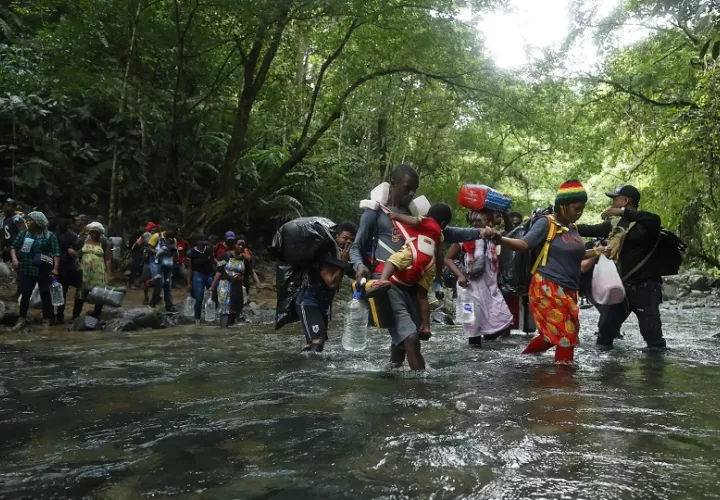 El flujo de migrantes por Darién se ha reducido en el último mes. Foto: EFE