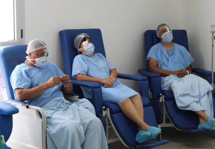 Los pacientes fueron operados y recuperaron la visión. Foto: Cortesía