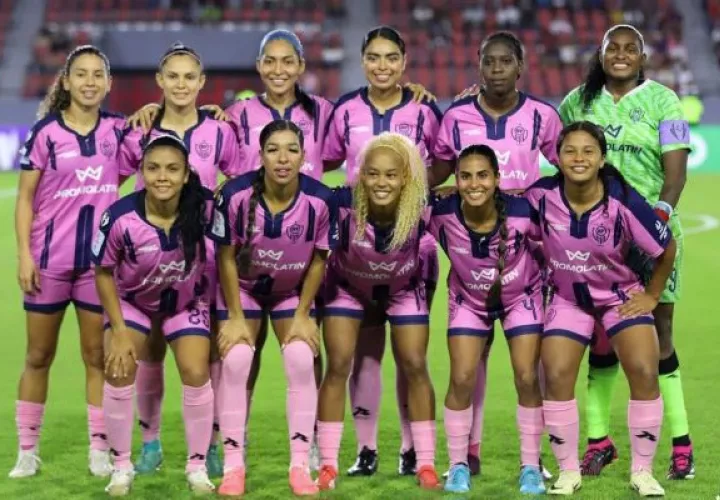 Jugadoras del equipo de Santa Fé FC. Foto: @sfc.pa