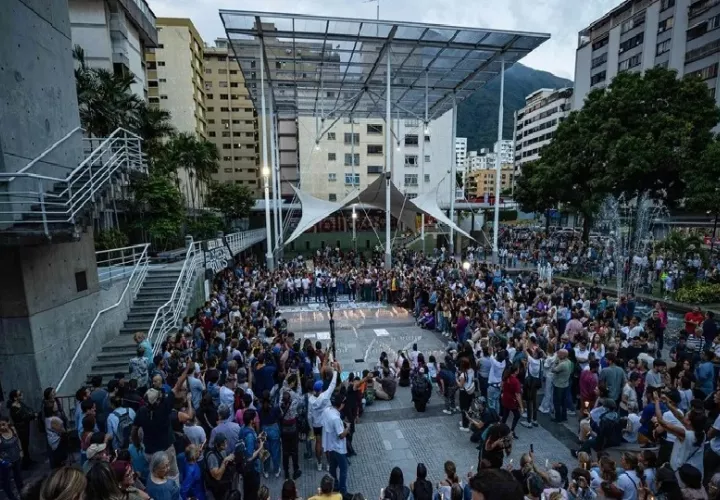 Vigilia convocada en Caracas por la oposición el pasado 8 de agosto. EFE 
