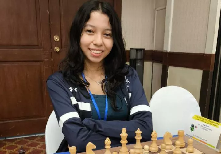 Ashley Castillo, de 15 años, es la primer tablero de Panamá. Foto: Cortesía