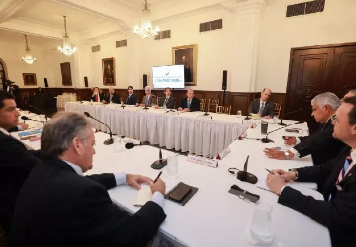 El presidente encabezó las reuniones de consulta celebradas. Cortesía