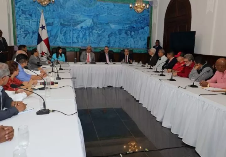 Los encuentros se realizan dos veces por semana.  Archivo