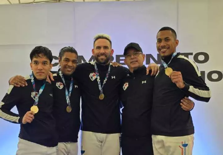 Equipo de esgrima de Panamá. Foto: Cortesía