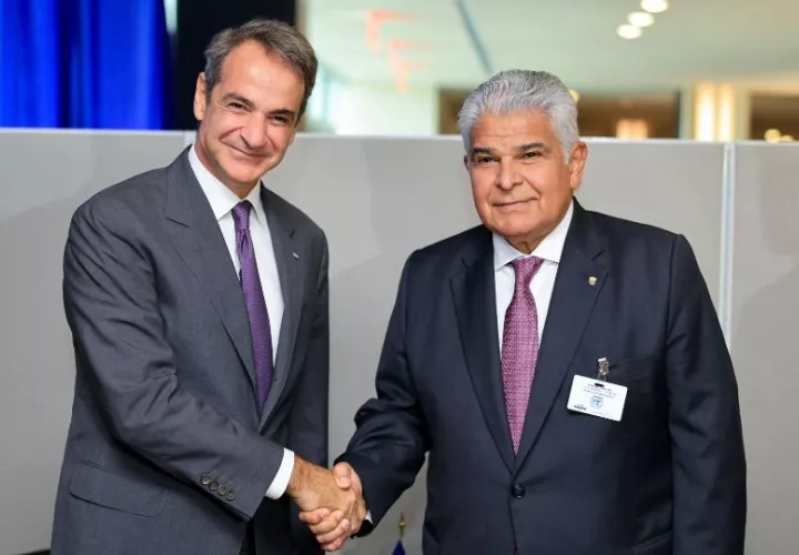 El primer ministro de Grecia, Kiriakos Mitsotakis junto al presidente de Panamá, José Raúl Mulino. Foto: Cortesía