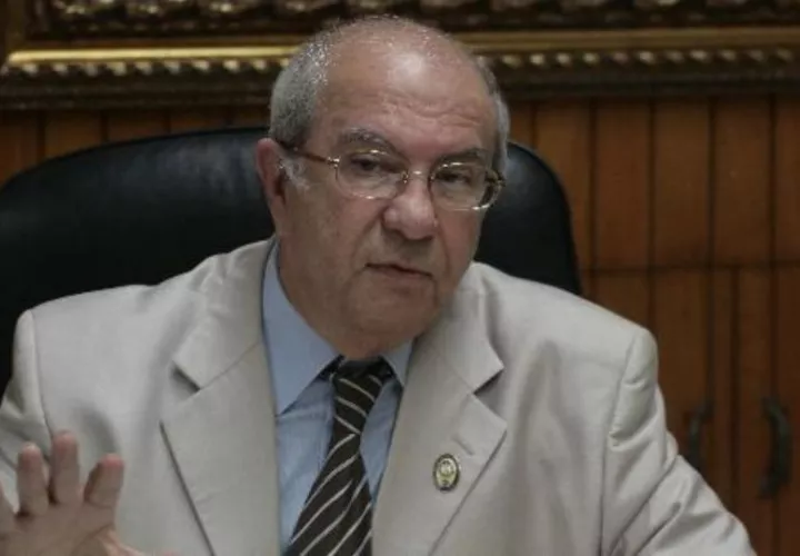 Gustavo García de Paredes, exrector de la Universidad de Panamá. Foto: Archivo