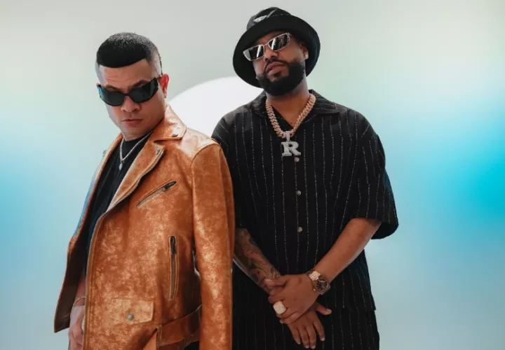 Jowell (i) y Randy durante una sesión fotográfica. Foto: EFE / Rimas Music