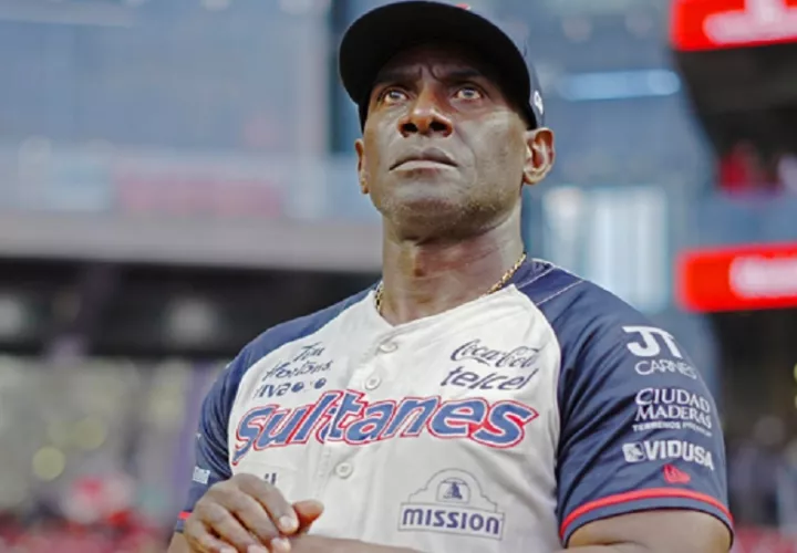 Kelly vive un buen momento como piloto de los Sultanes en México. Foto: EFE
