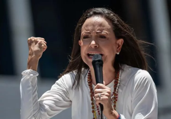 María Corina Machado responde ante acusaciones tras orden de captura contra Edmundo González. Foto: EFE