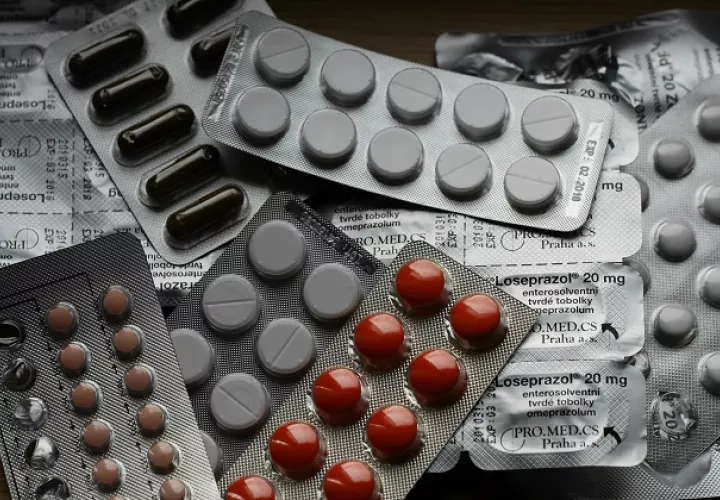 La competencia en el sector privado ha logrado obtener mejores precios en las medicinas. Foto ilustrativa