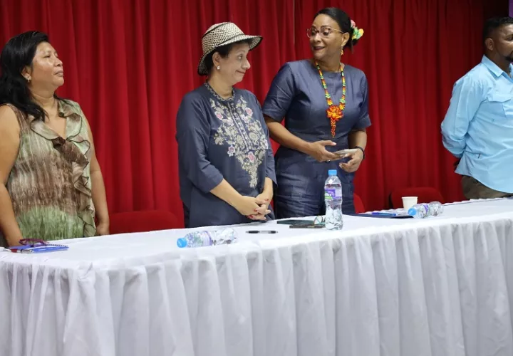 Un total de 45 mujeres rurales  de Antón y Penonomé, dijeron sí a estos proyectos de Mujer Empresaria y Emprendimiento. Foto: Cortesía MIDEM