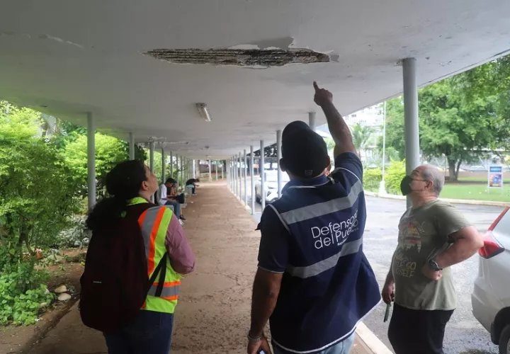  Defensoría inspecciona estructura de colegio José Remón Cantera