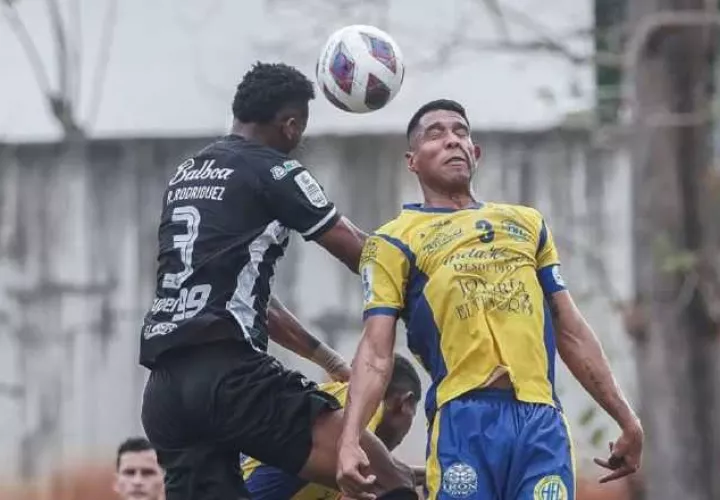 Tauro enfrenta a Herrera en Atalaya. Foto: LPF