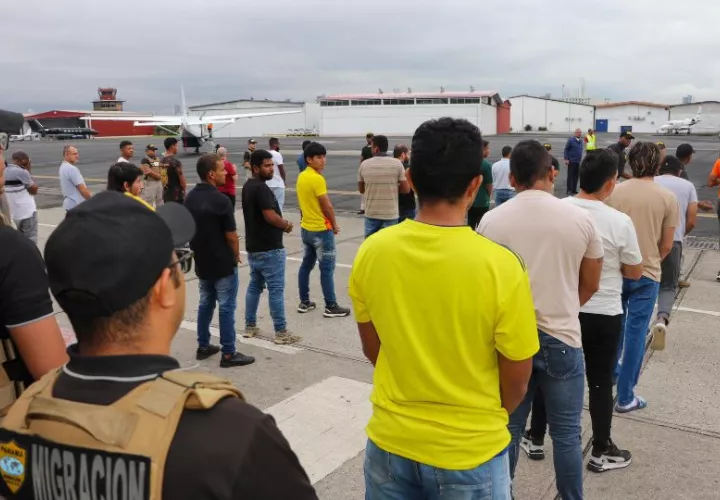 Deportaron a 28 ciudadanos colombianos a su país de origen. Foto: Cortesía