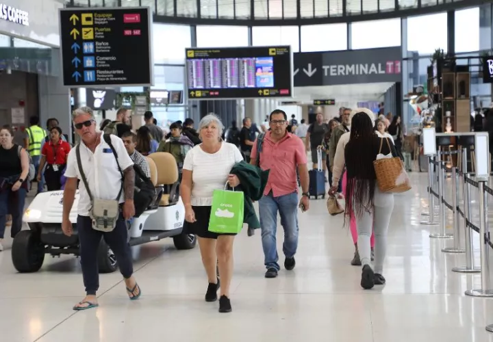 Durante los primeros nueve meses del año, arribó un total de 2,006,254 pasajeros. Foto: Cortesía