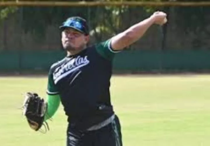 El panameño Andy Otero, lanzador de las Estrellas Orientales. Foto: Instagram