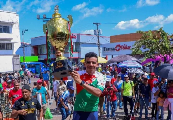 Franklin Archibold es el actual campeón de la Vuelta a Chiriqui. Foto: Fepaci