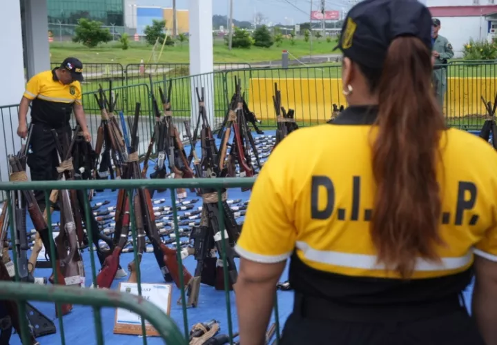 Se destruyeron varios tipos de armas. Foto Cortesía