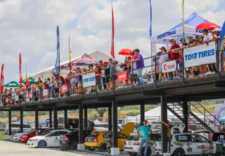 Automovilismo nacional Foto: Cortesía