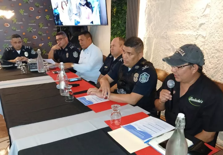 Para estas fiestas patrias 700 unidades policiales estarán encargadas de la seguridad en la provincia de Chiriquí. Foto. Proteger y Servir