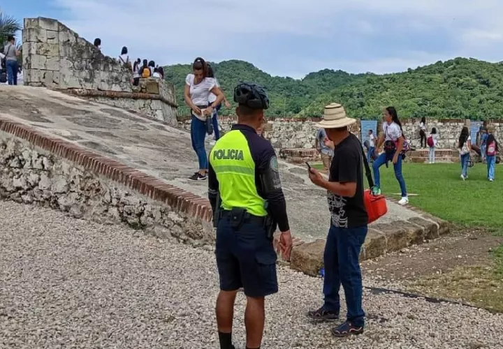 Los transportistas aseguran que esta situación ha persistido durante más de una década y afecta a numerosas familias que dependen del turismo en la región. Foto. Diómedes Sánchez