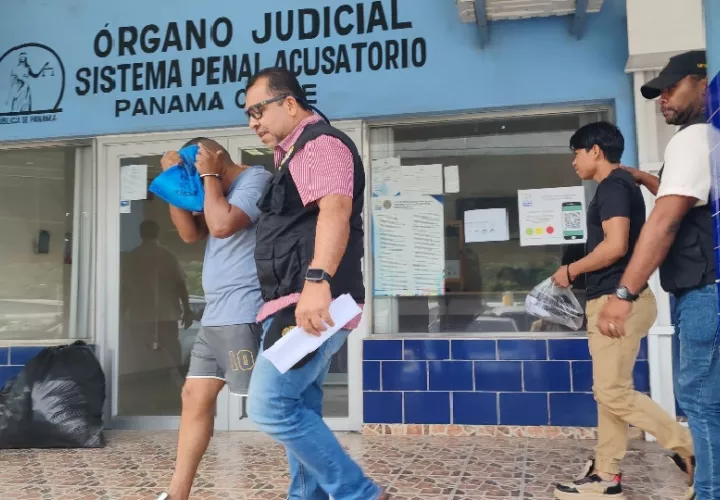 Por este caso de las vigas tipo H hay otras tres personas con medida de detención provisional. Foto. Eric Montenegro