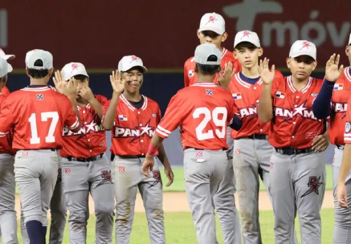 Jugadores del equipo de Panamá U12. Foto: Fedebeis