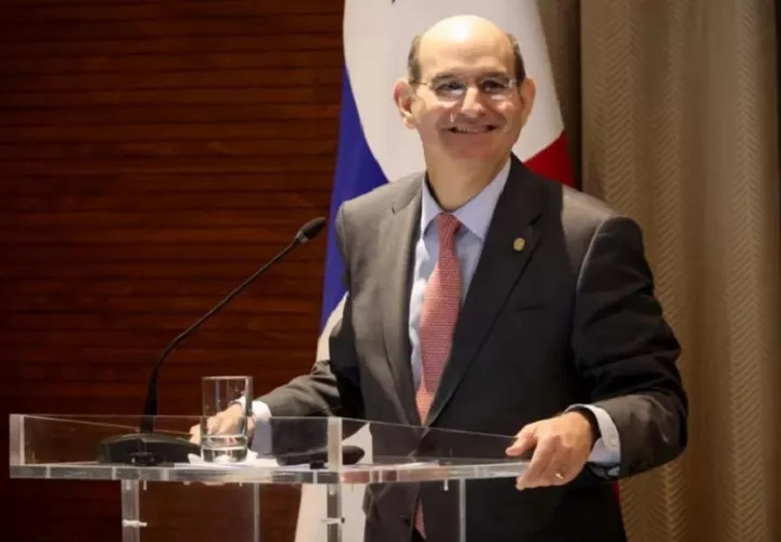 El ministro Chapman validó las observaciones de los diputados. Foto: MEF