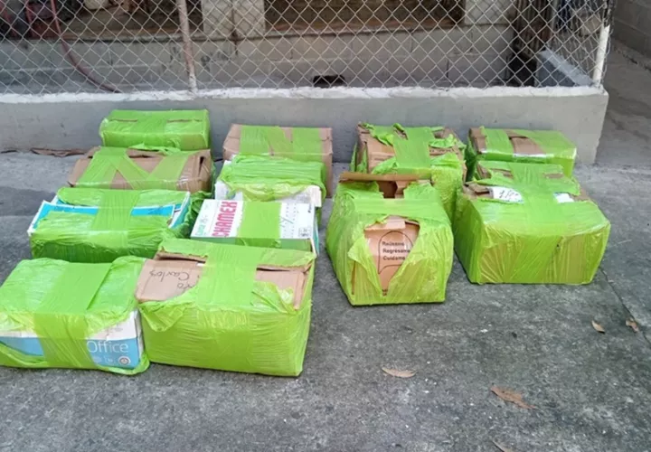 Se informó que el exfuncionario era requerido por la comisión del presunto delito de sustracción de documentos públicos.