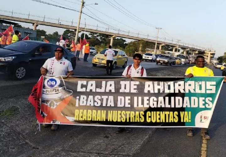 Suntracs realizó múltiples marchas para pedir la reapertura de cuentas. Foto: Cortesía