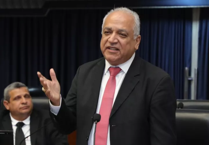El diputado Camacho recordó que el proyecto no está escrito en piedra. Foto: Cortesía