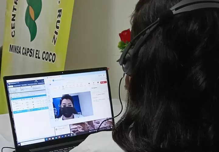 La Telemedicina es una herramienta crucial para tratar a personas con enfermedades crónicas como la artritis, la diabetes y la hipertensión en Panamá. Foto. Minsa