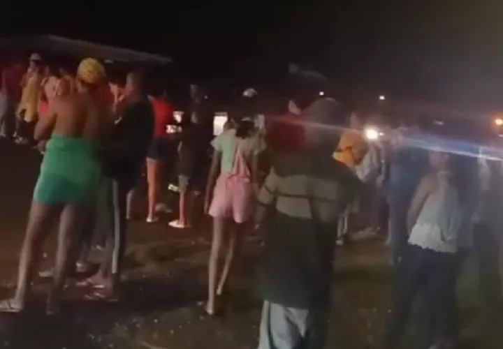 La protesta causó en serio caos vehicular. Foto. Dioomedes Sánchez