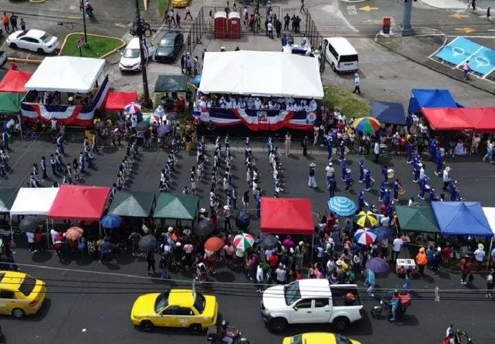 Los colegios se tomaron las calles de estos tres corregimientos este 10 de noviembre. Foto. Diomedea Sánchez