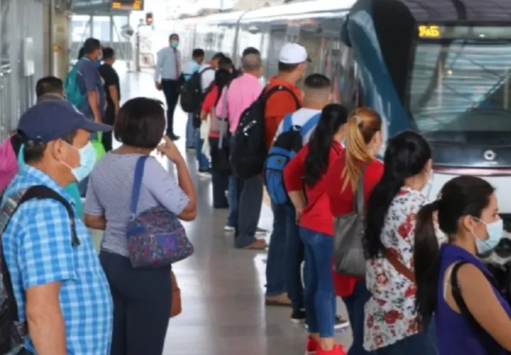 Las mujeres se jubilan antes que los hombres. Foto: Cortesía