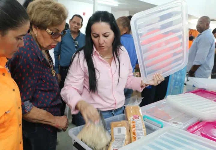 La gobernadora Mayín Correa participó en la coordinación del operativo. Foto: Cortesía