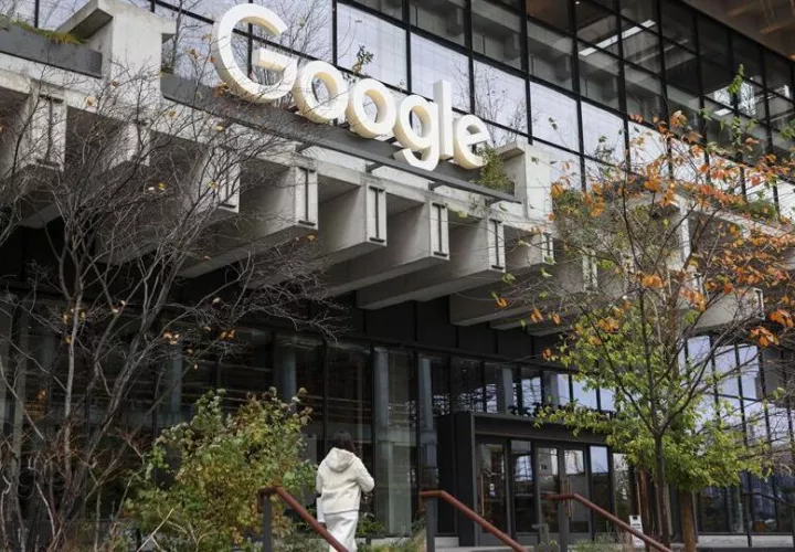Según señalaron, 'Google manipuló las reglas del juego'. EFE