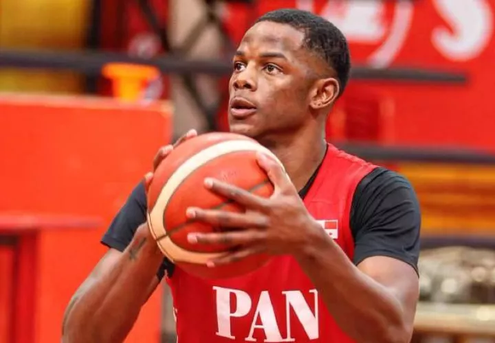 Iverson Molinar, jugador de Panamá. Foto: FEPABA
