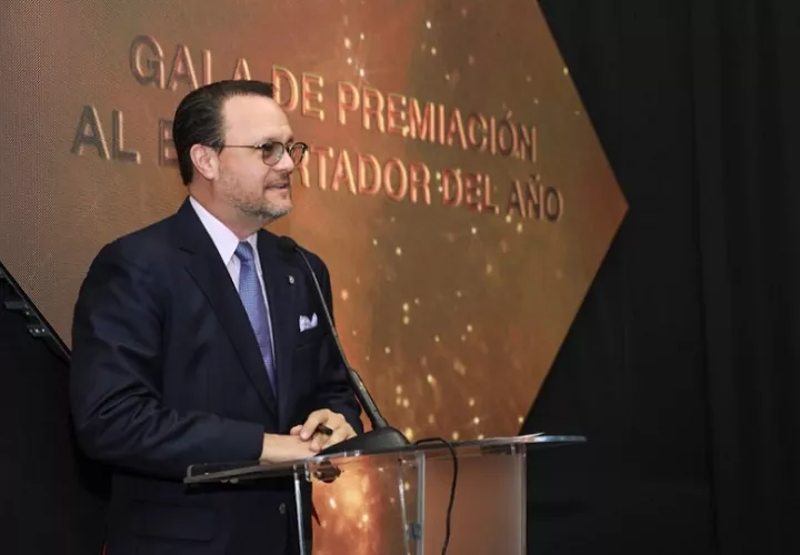 El ministro Julio Moltó destacó el continuo crecimiento de las exportaciones. Foto: Cortesía