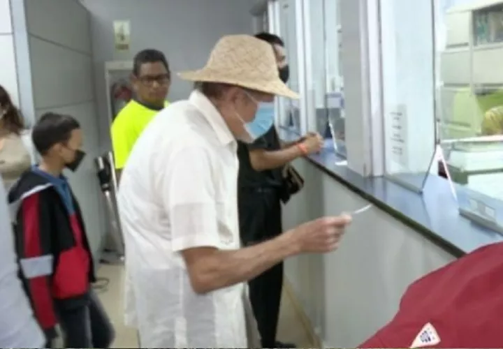 Uno  de los principales problemas que enfrentan los pacientes, es el abastecimiento de medicamentos. Foto: Cortesía